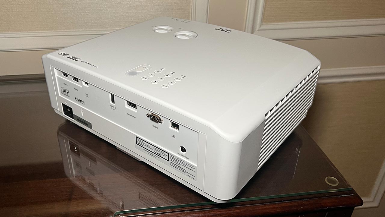 The Formovie V10 could BREAK the home projector market. 