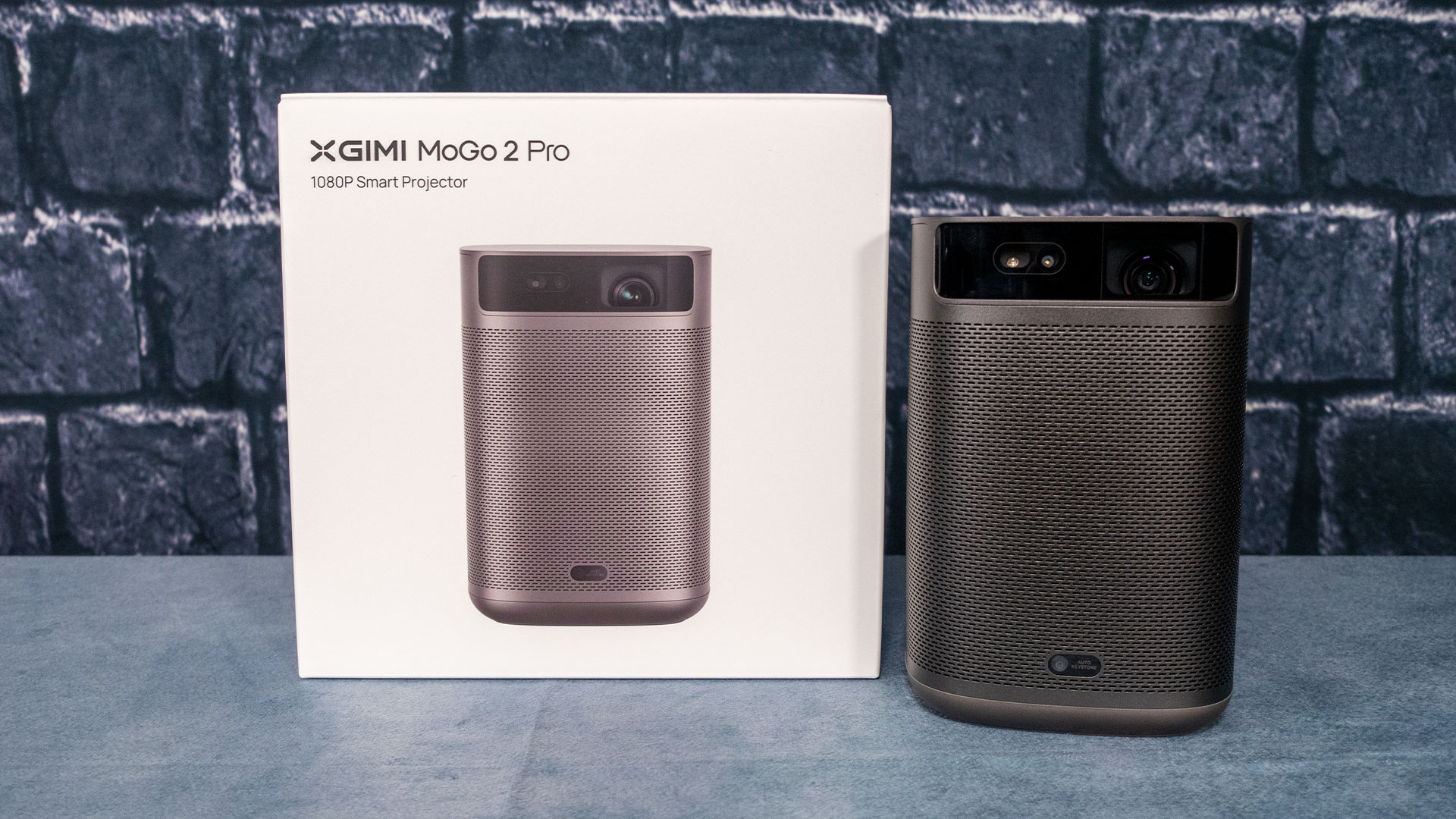 MoGo Portable 2 Reviews XGIMI Projector Pro Review - Smart Projector