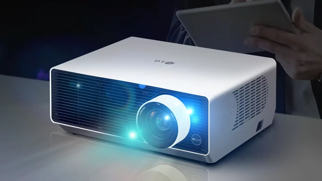 LG_BU60RG_Beauty#2 - Projector Reviews Images