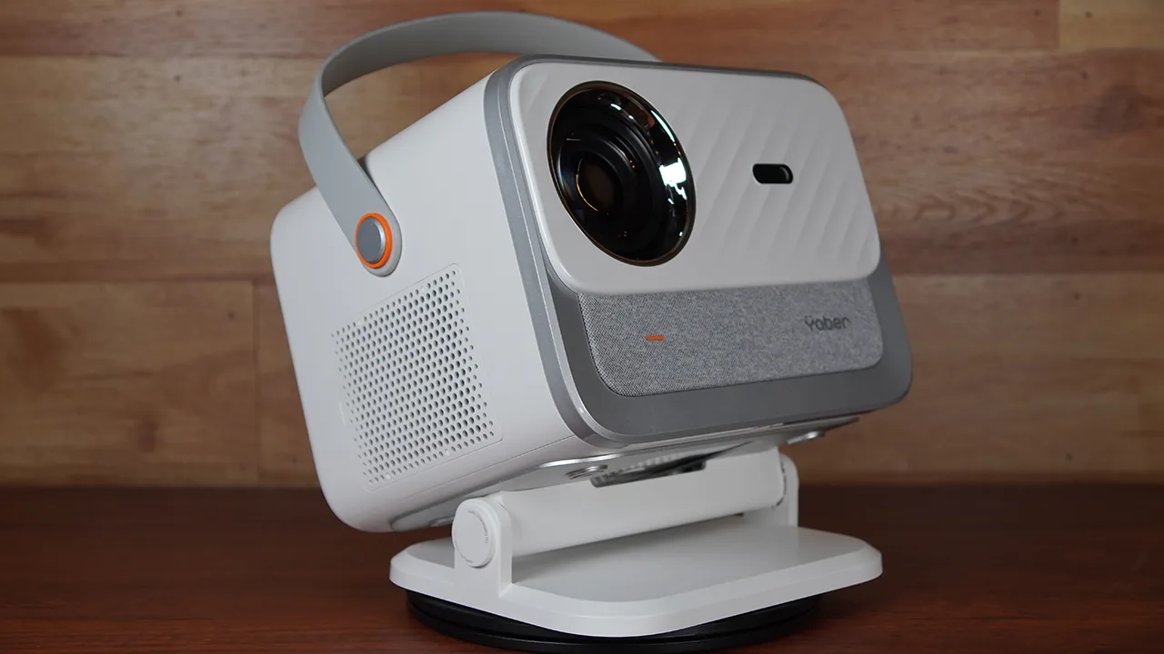 Yaber_V12_PJBProdShot#4 - Projector Reviews Images